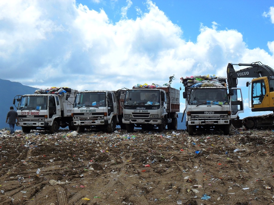 what-you-always-wanted-to-know-about-waste-management-trucks